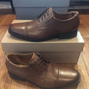 Clarks Tilden Cap Chaussures homme